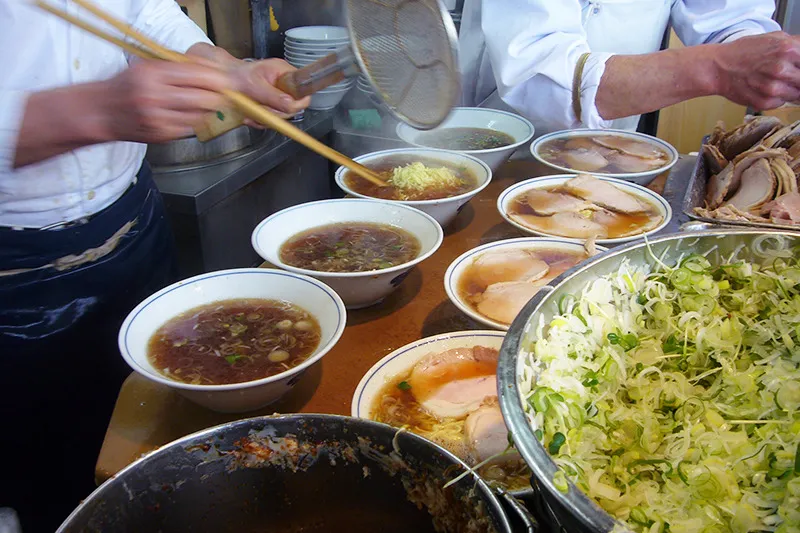 麺や 小とり 東梅田